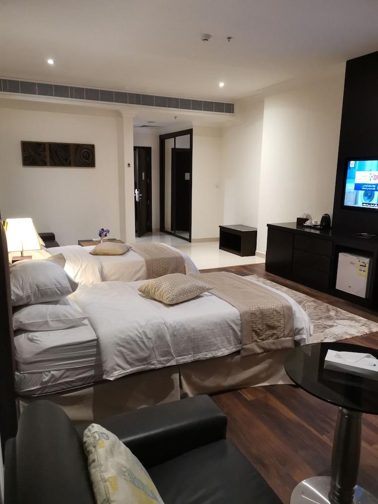 Sunday Millennia Hotel Riyadh Exteriör bild